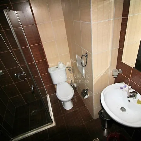 아파트 Royal Tower Studio